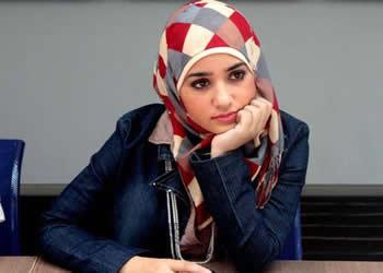 Fatima Nabil, Presenter TV Berjilbab Pertama di Mesir 89fatima.jpg